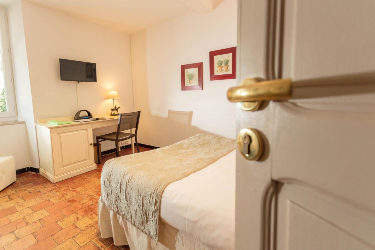 Logis Auberge Côté Jardin Lezignan-Corbieres Exterior foto