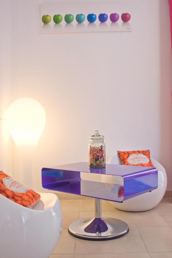 Logis Auberge Côté Jardin Lezignan-Corbieres Quarto foto